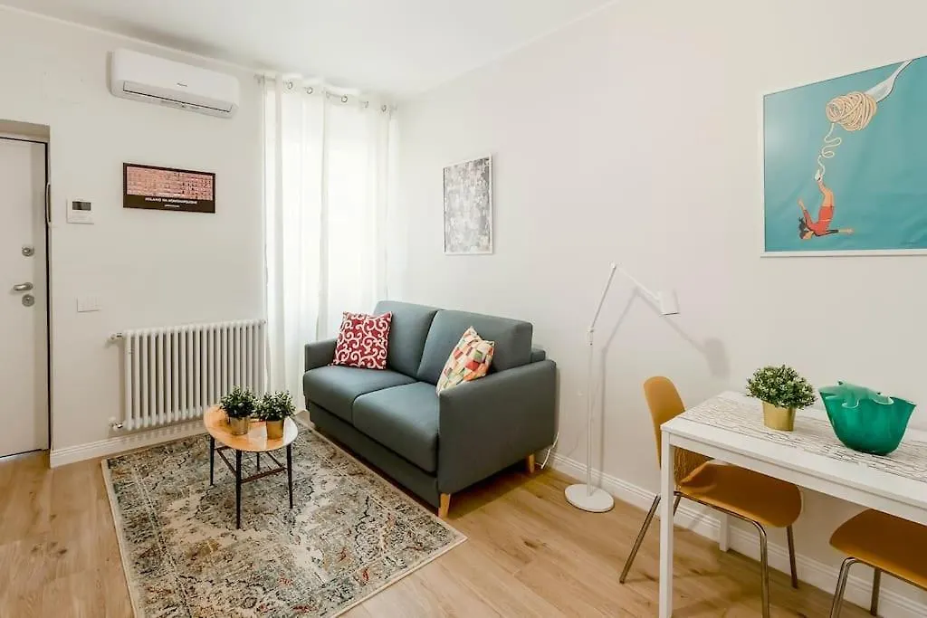 Casa Oriana 2 Milano Centro-Metro M1 Daire 0*,
