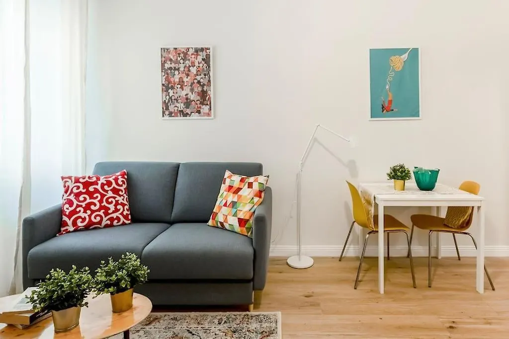 Casa Oriana 2 Milano Centro-Metro M1 Daire